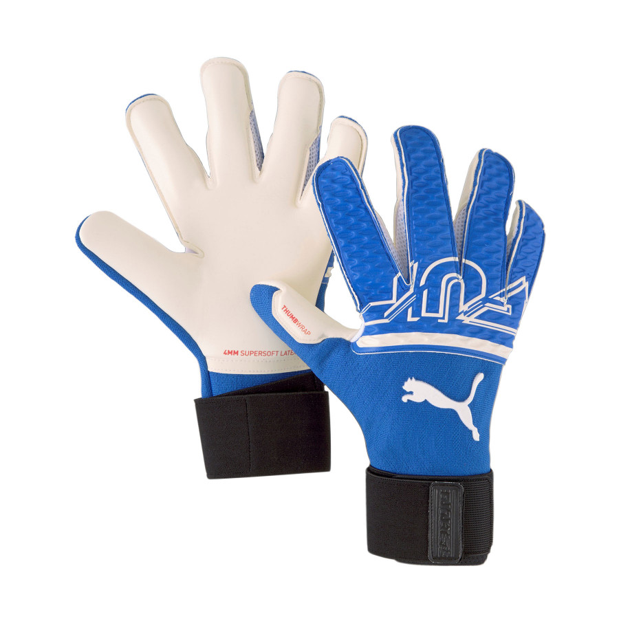 man city gloves puma