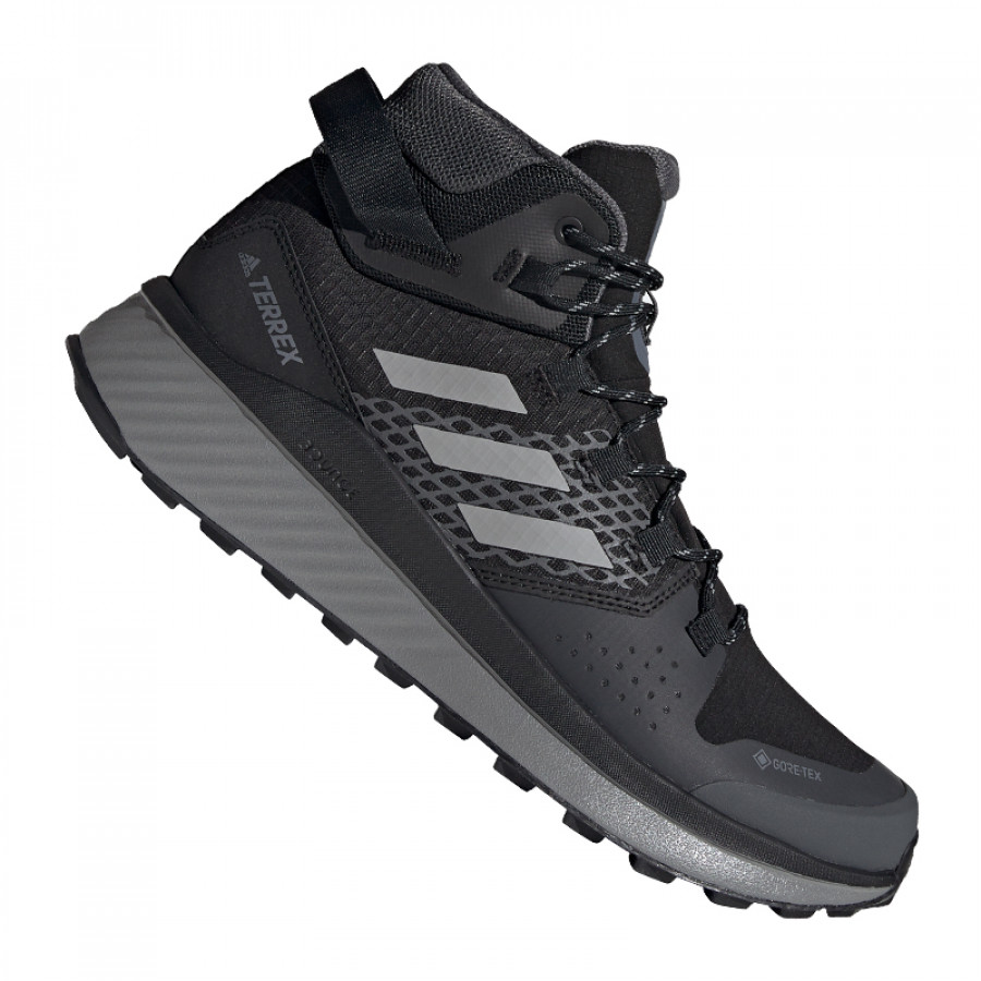 adipower vector cricket shoes