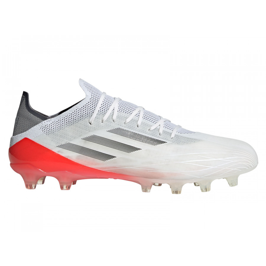 cr7 cleats men